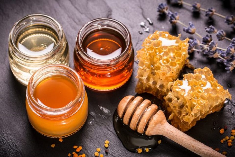 تشخیص عسل طبیعی از عسل تقلبی