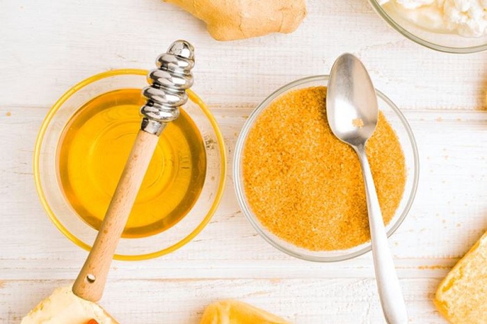 آیا عسل سالم ‌تر از شکر است؟
