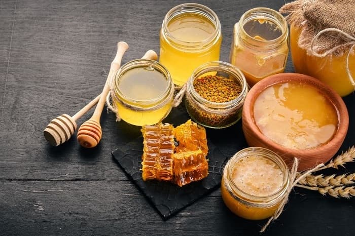 انواع عسل در دنیا و کاربرد‌های آن‌ها